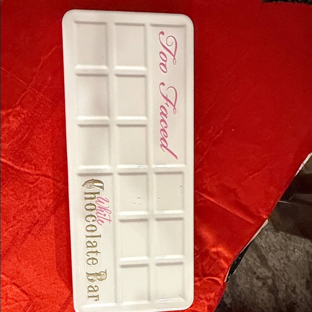 Too Faced White Chocolate Bar Makeup Palette